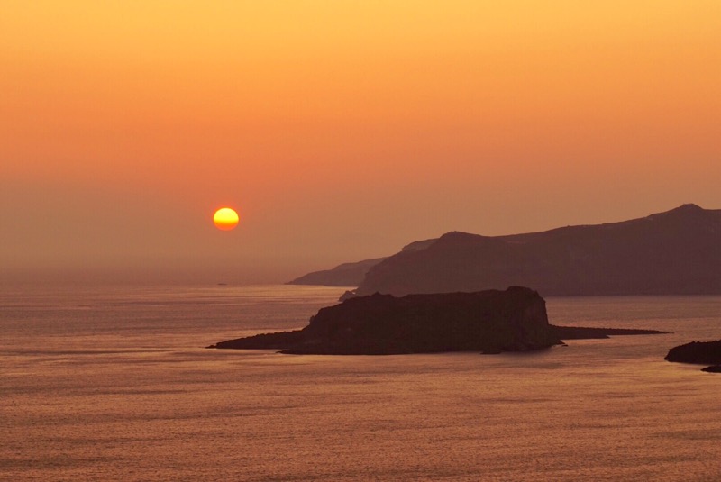 Santorinis solnedgång