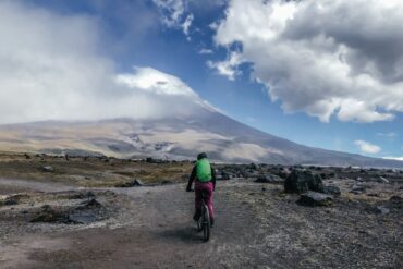 Utflykt Cotopaxi vandring mountainbike Ecuador